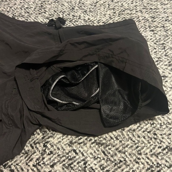 L.L.Bean High Waist Athletic Shorts 50+ SPF Black Tie Front Fitness Running - Picture 3 of 10